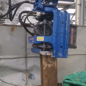 Side Grip Vibratory Hammer | Precision Control & Strong Clamping Force