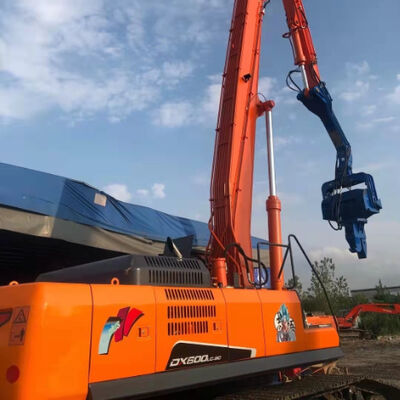 Efficient Sheet Pile Driving Pile Driver – Strong Centrifugal Force For High Storage Building Construction
