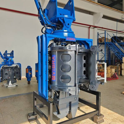 Conductor de pila de agarre lateral | Velocidad de elevación de 10 m/min | Gran capacidad del depósito de combustible de 150 L.